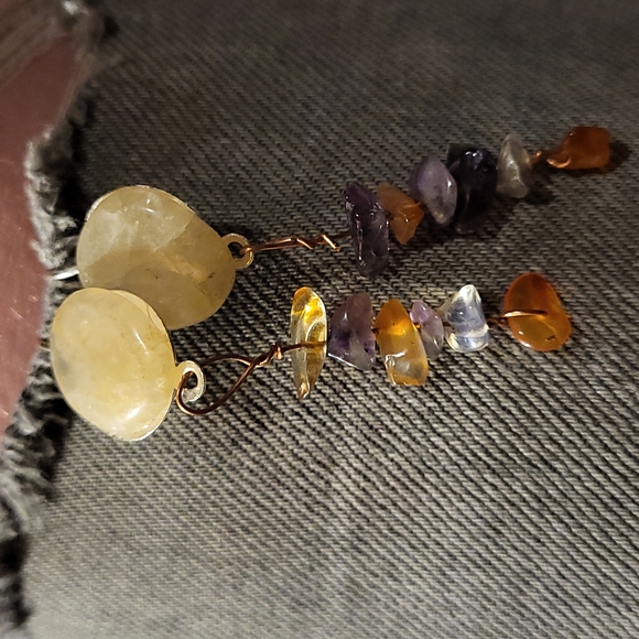 Handmade natural diamond earrings - Picture 2 of 2